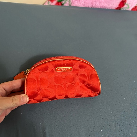 Coach/ estee lauder cosmetic pouch - Picture 2 of 6